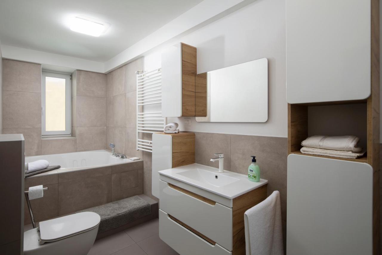 History Apartment Villa Veruda Pula Zewnętrze zdjęcie